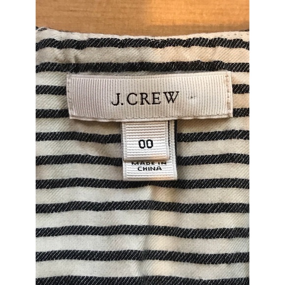 ▪️J. Crew Oversized Long Sleeve Top - Picture 3 of 4